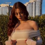 Beyaz Düşük Omuz Bluz